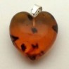 Colgante en ámbar, Corazón