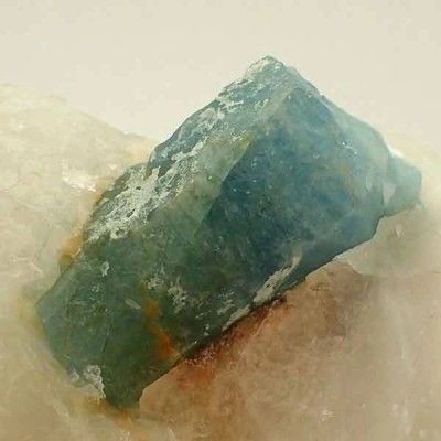 Berilo var. Aguamarina Berilo var. Aguamarina